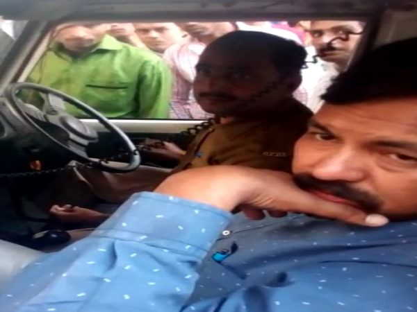 आईजी के निर्देश पर एसपी ने किया निलंबित