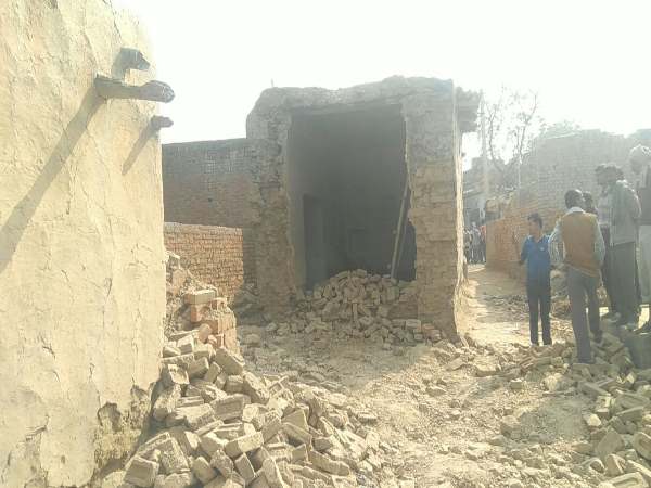 परिवार को 50-50 हजार का मुआवजा