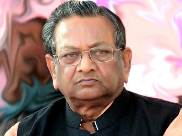नोटबंदी के खिलाफ भारतीय जनता पार्टी के अंदर से उठी आवाज, चुपचाप सुनते रहे बाकी सारे सदस्य नोटबंदी के खिलाफ भारतीय जनता पार्टी के अंदर से उठी आवाज, चुपचाप सुनते रहे बाकी सारे सदस्य