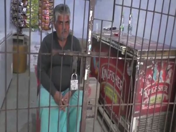 अक्सर होता था जमावड़ा