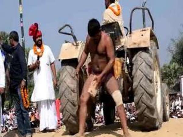 Punjab's wrestler showed feat in Bihar, people shocked Punjab's wrestler showed feat in Bihar, people shocked