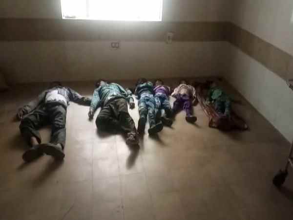 Six died in accident on Delhi Agra Highway Six died in accident on Delhi Agra Highway