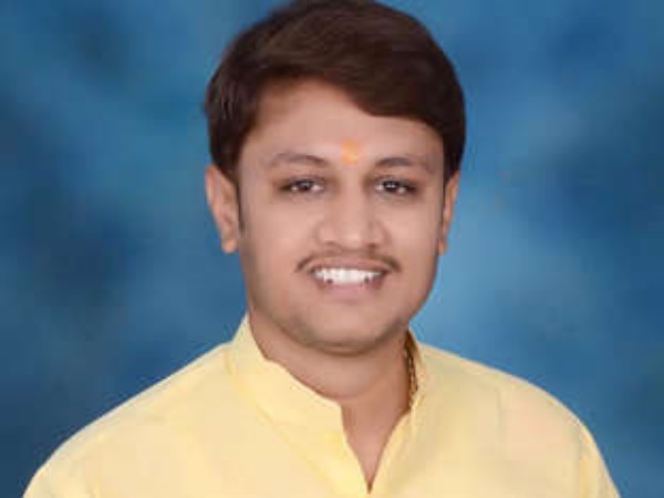 Firing on BJP leader in Allahabad, contesting Election this time Firing on BJP leader in Allahabad, contesting Election this time