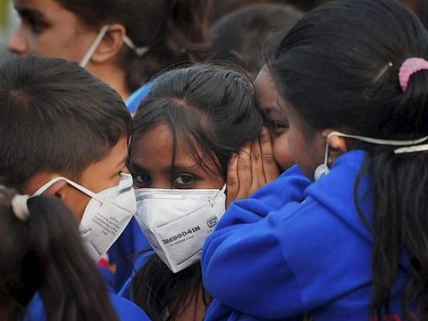 Delhi smog pollution air quality shows improvement Delhi smog pollution air quality shows improvement