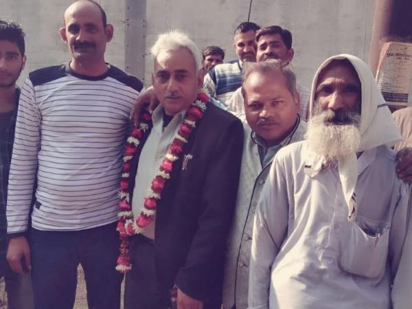 Brother murdered parents and trapped elder brother, his wife and friend in Agra Brother murdered parents and trapped elder brother, his wife and friend in Agra