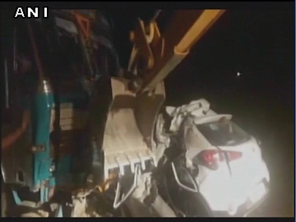 Three dead in a car-truck collision in Rajasthan's Sikar, last night Three dead in a car-truck collision in Rajasthan's Sikar, last night