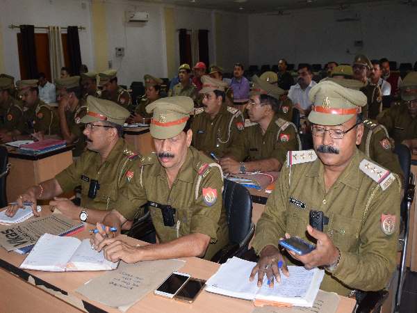 UP Policemen will now be able to take the leave online in Mirzapur UP Policemen will now be able to take the leave online in Mirzapur
