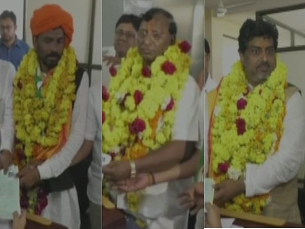 Gujarat Assembly Election 2017: एक ही सीट से कांग्रेस के 3 प्रत्याशियों ने किया नामांकन Gujarat Assembly Election 2017: एक ही सीट से कांग्रेस के 3 प्रत्याशियों ने किया नामांकन