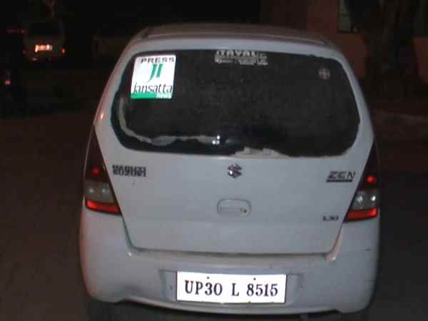 Attack on media persons in Hardoi, Uttar Pradesh Attack on media persons in Hardoi, Uttar Pradesh