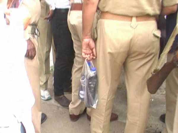 Suicide attempt by a govt employee at DM office in Kanpur Suicide attempt by a govt employee at DM office in Kanpur