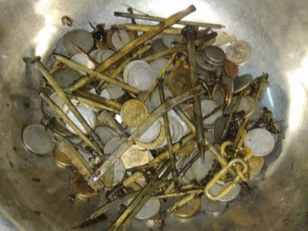 man feasted 263 coins 150 iron chain getting tb medicine man feasted 263 coins 150 iron chain getting tb medicine