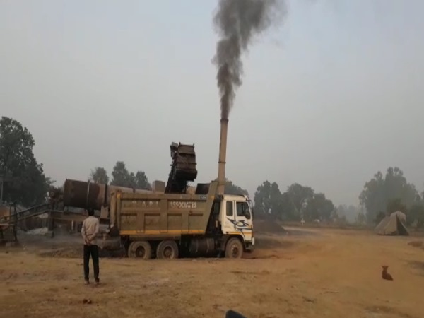 NGT order violation, many industries still smoked in Bulandshahr NGT order violation, many industries still smoked in Bulandshahr