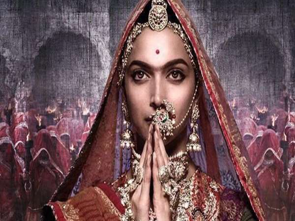 सुप्रीम कोर्ट ने कहा- Padmavati में हम नहीं करेंगे हस्तक्षेप, रिलीज पर रोक से किया इनकार सुप्रीम कोर्ट ने कहा- Padmavati में हम नहीं करेंगे हस्तक्षेप, रिलीज पर रोक से किया इनकार