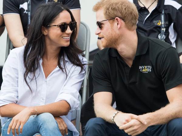 Prince Harry to marry Meghan Markle Couple announce engagement Prince Harry to marry Meghan Markle Couple announce engagement