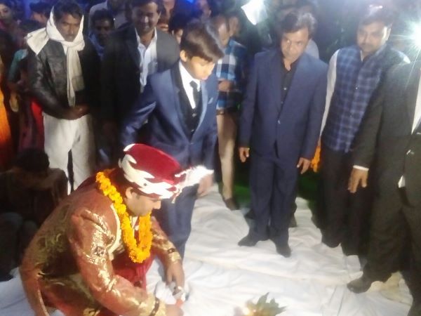 See Actor Rajpal Yadav's son-in-law, daughters wedding photos from Shahjahanpur See Actor Rajpal Yadav's son-in-law, daughters wedding photos from Shahjahanpur