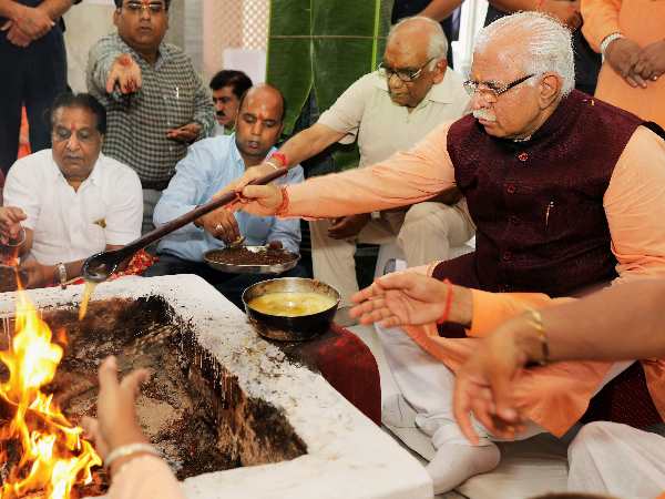 Haryana gov issued show cause notices teachers who skip priest training Haryana gov issued show cause notices teachers who skip priest training