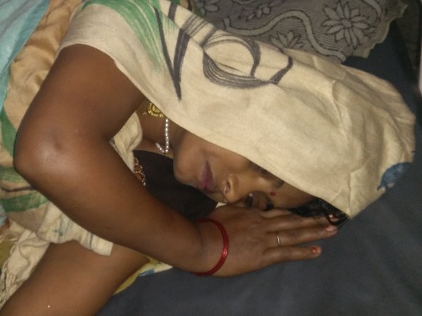 Assistant teacher beaten school incharge, resentment in Shikshamitra, Bahraich Assistant teacher beaten school incharge, resentment in Shikshamitra, Bahraich