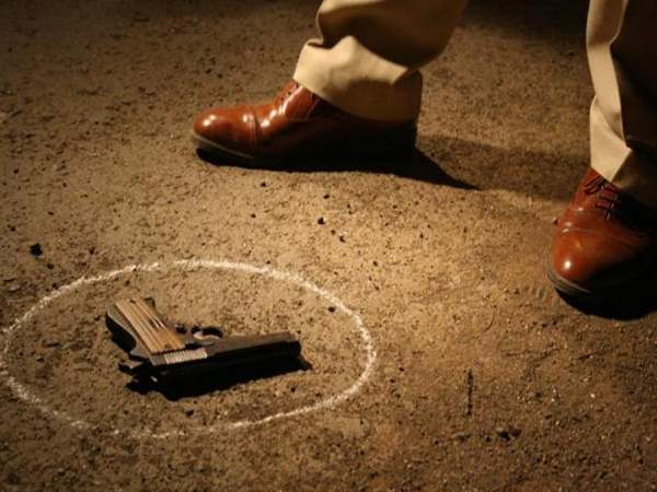Bahraich: Police arrest in an Encounter last night Bahraich: Police arrest in an Encounter last night