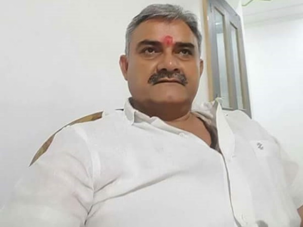Vijay Mishra left BJP, Congress give him ticket for Mayor, UP Municipal Election 2017 Vijay Mishra left BJP, Congress give him ticket for Mayor, UP Municipal Election 2017