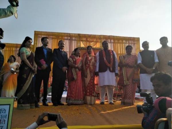 जब सुशील मोदी के बेटे की शादी में लालू की हुई एंट्री जब सुशील मोदी के बेटे की शादी में लालू की हुई एंट्री