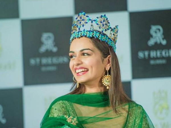 [Image: 01-1512103745-manushichillar4.jpg]