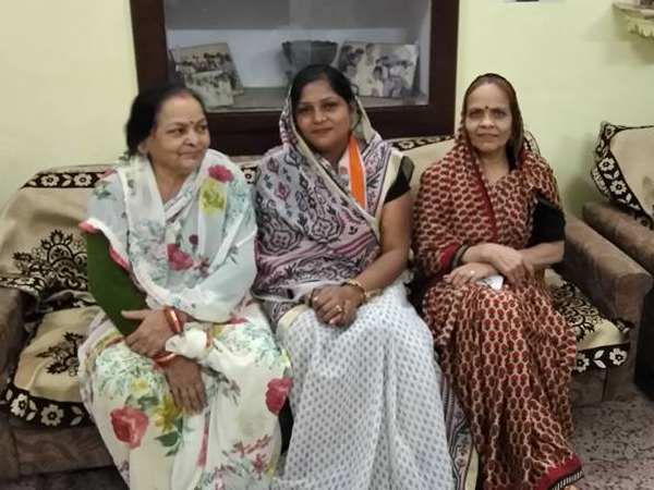 पूर्णिमा ने बचाई लाज