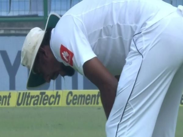 मास्क पहनकर उतरे श्रीलंकाई, लकमल को हुई उल्टी
