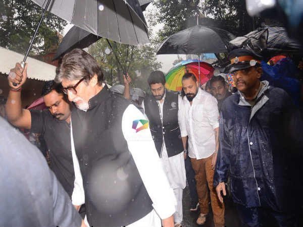 कैंसर की वजह से मौत