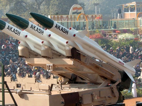 मिसाइल ने एक यूएवी 'बंशी' को सफलतापूर्वक निशाने पर लिया