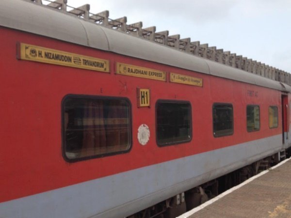 बिना रुके 500 किलोमीटर चलती है ये ट्रेन