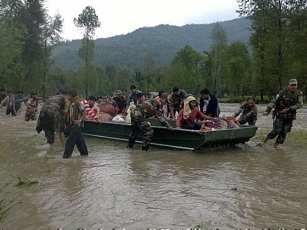 चुनाव आचार संहिता के कारण बाढ़ राहत कार्य प्रभावित न हों