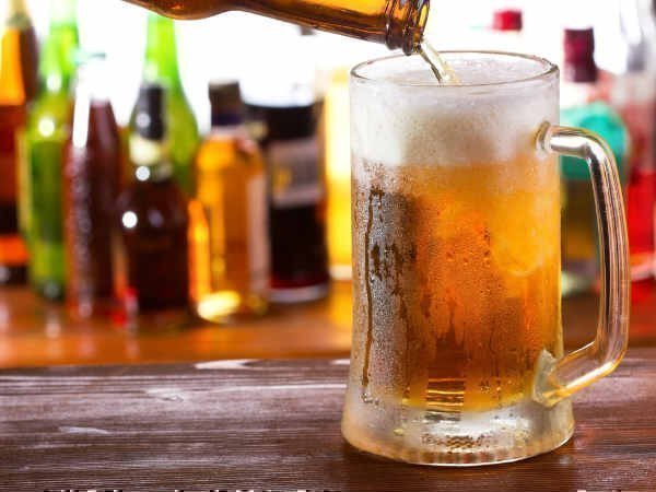 एलडीएफ ने शराब पीने की न्यूनतम उम्र बढ़ाने का वादा किया था