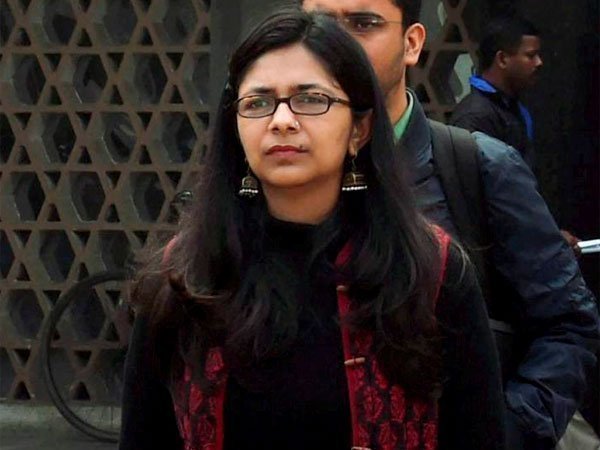 भीड़ ने महिला के साथ दिखाई हैवानियत