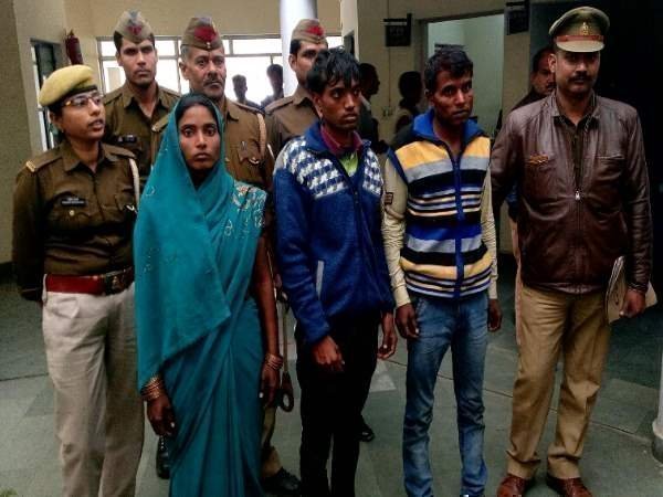 तांत्रिक के कहने पर बच्चे का गाल काटकर पीने वाली थी खून