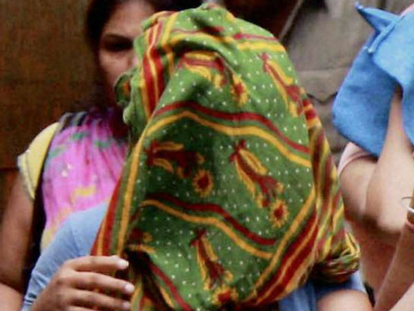 Mumbai: police busted High profile prostitution racket, 3 men arrested Mumbai: police busted High profile prostitution racket, 3 men arrested