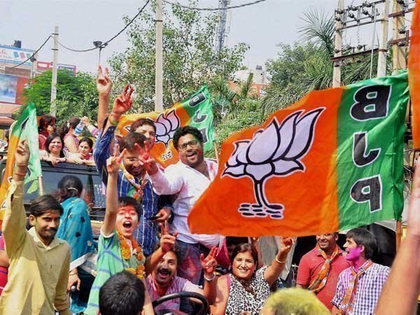 गुजरात का 'महाएग्जिट पोल'