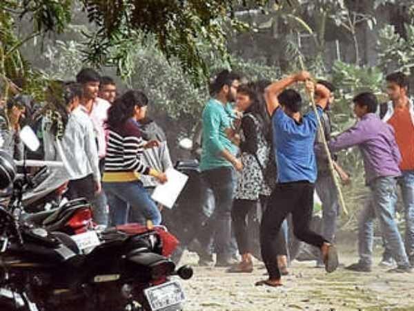 पुलिस पर छात्रों ने बोला धावा