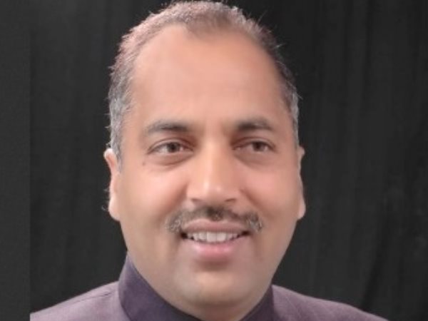 रेस में हैं ये नेता