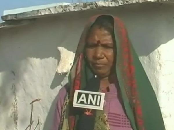 गरीबी की हालत में है क्षेत्र के आदिवासी