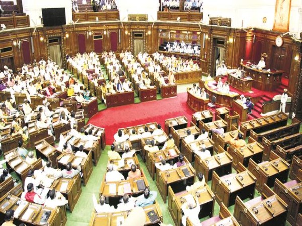 नाम बदलने को लेकर हुआ हमला