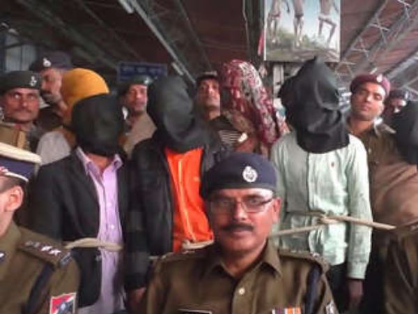 बुद्ध पूर्णिमा एक्सप्रेस में इसलिए की गई थी लूट