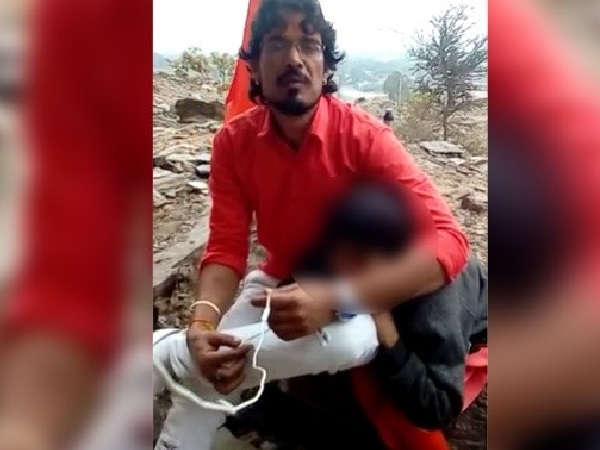 10 महीने तक था अवैध संबंध