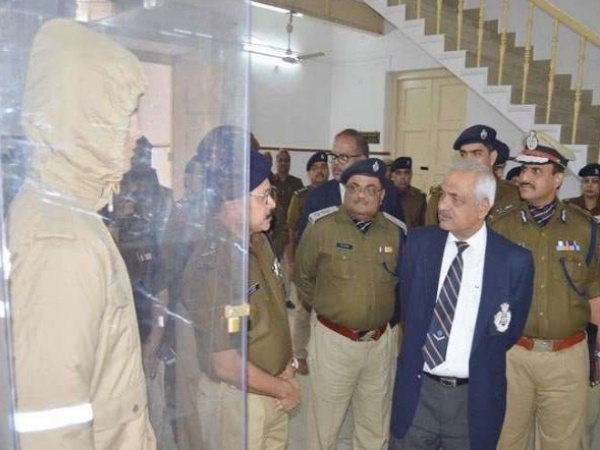यूपी पुलिस में एसआई और कांस्टेबल की 47000 वैकेंसी