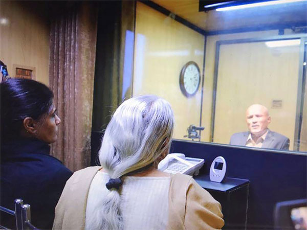 मुलाकात के बाद मीडिया से नहीं करने दी बात