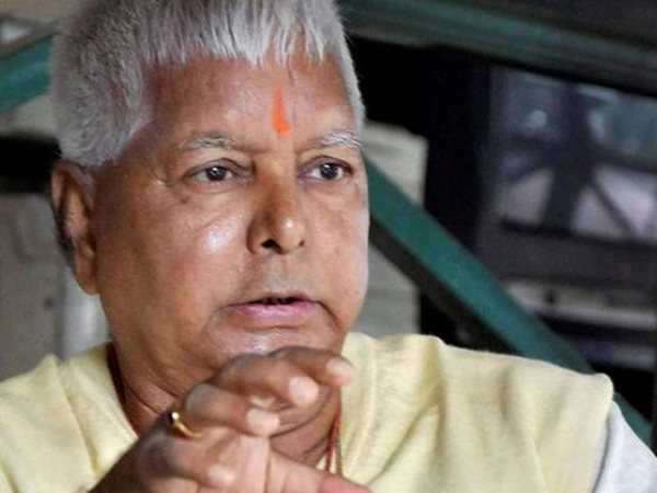 पटना से पहुंची लालू के लिए खैनी