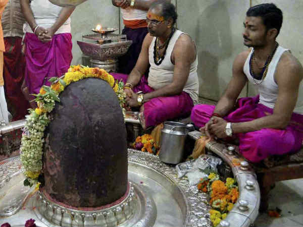 राख का तिलक