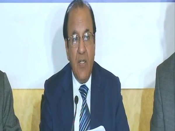 Gujarat Assembly Election 2017: CEC जोति ने कहा- सभी बूथों पर EVM के साथ होगा VVPAT का इस्तेमाल Gujarat Assembly Election 2017: CEC जोति ने कहा- सभी बूथों पर EVM के साथ होगा VVPAT का इस्तेमाल