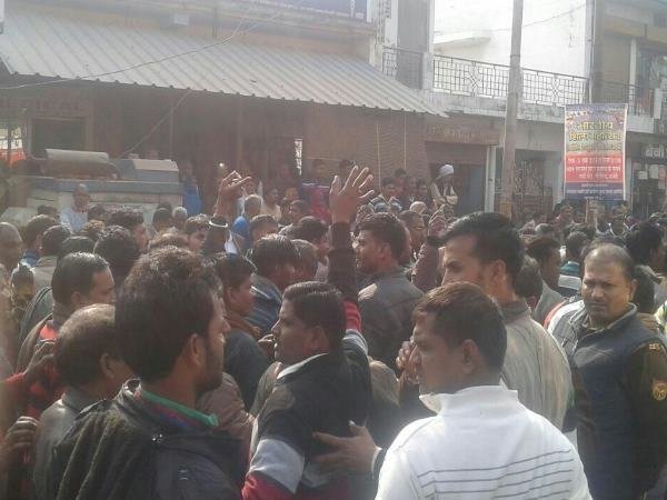 Cleanliness stalled in Amethi, employees of 13 blocks are very angry Cleanliness stalled in Amethi, employees of 13 blocks are very angry