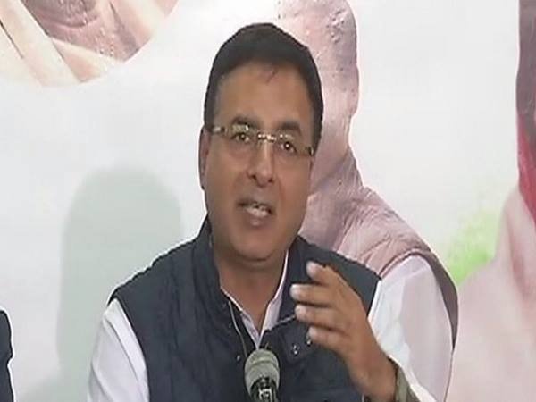 राम मंदिर से जुड़े अमित शाह के सवालों पर कांग्रेस ने कहा- मंथरा की भूमिका निभा रही है भाजपा राम मंदिर से जुड़े अमित शाह के सवालों पर कांग्रेस ने कहा- मंथरा की भूमिका निभा रही है भाजपा