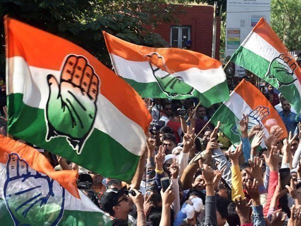 अलवर में कांग्रेस का पलड़ा मजबूत